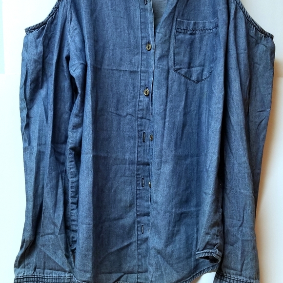 Sleeveless Jean Jacket - Picture 9 of 9